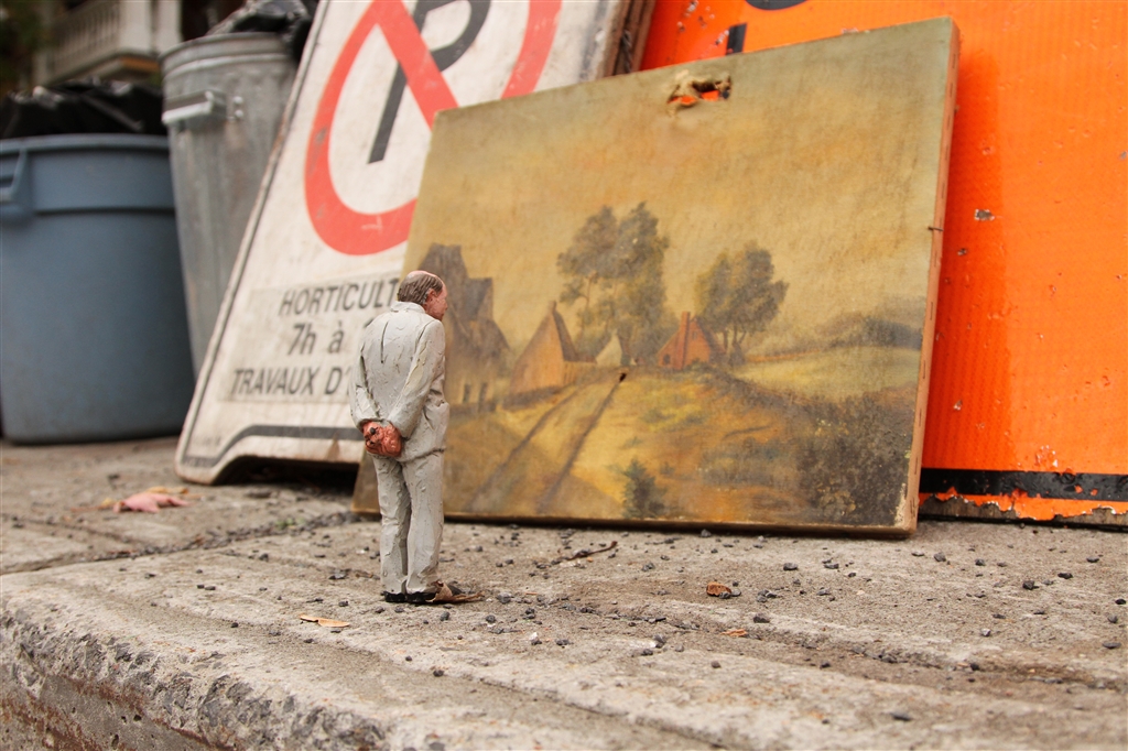 Urban_Inertia_show_Remembrances_from_nature_Isaac_Cordal_IMG_1617